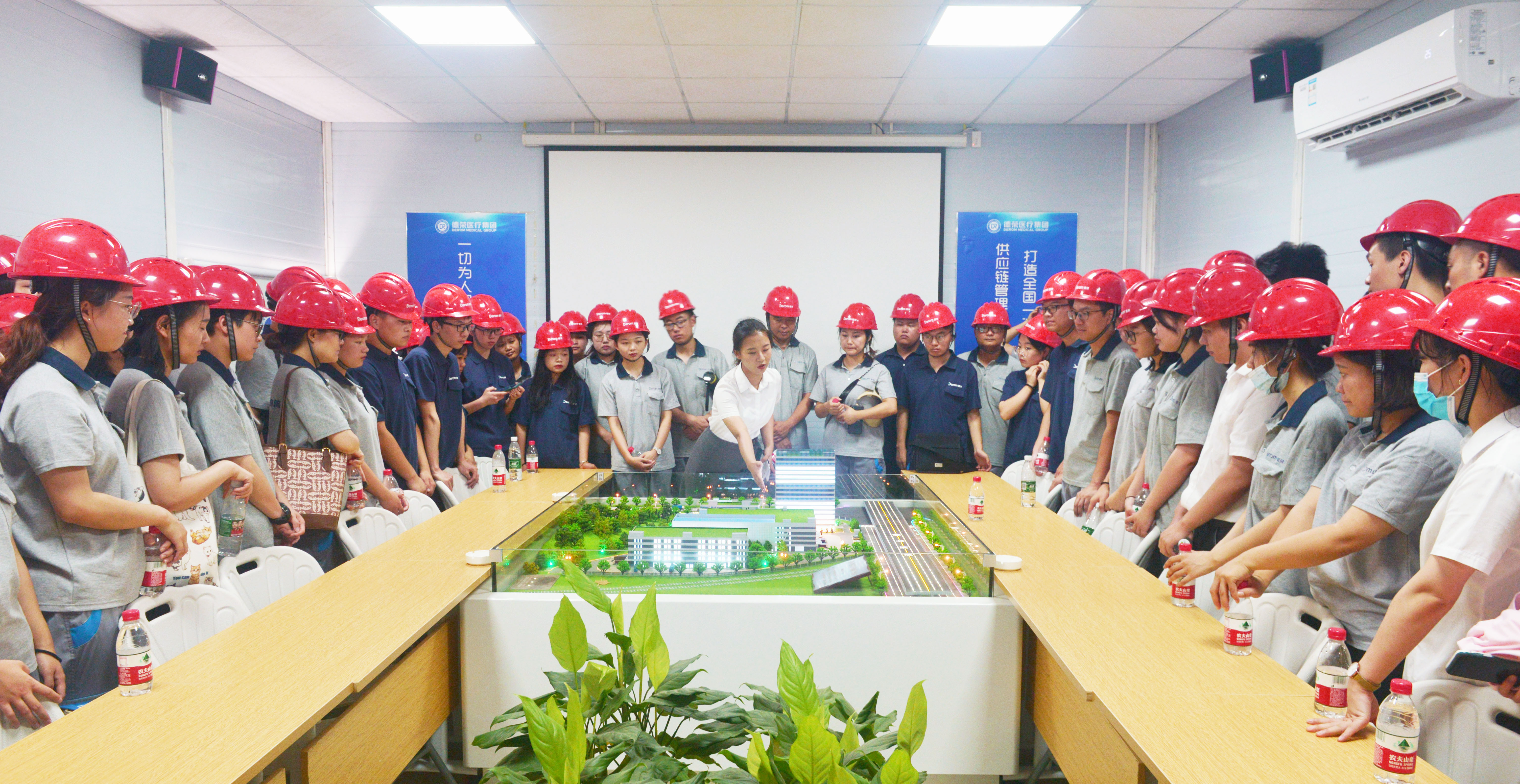 97e07a06614aff41ec60e49f0fa1bd3.jpg 97e07a06614aff41ec60e49f0fa1bd3.jpg